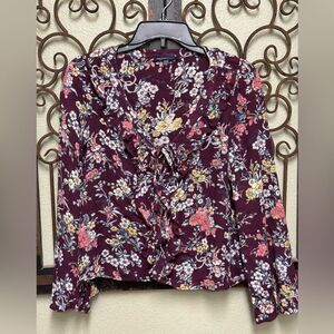 American Eagle Outfitters long sleeve floral top